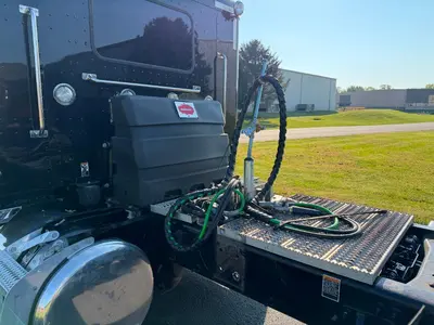 Used 2024 _UNKNOWN_ _UNKNOWN_ Conventional trucks Ohio US | Myron Bowling Auctioneers Inc #1504754