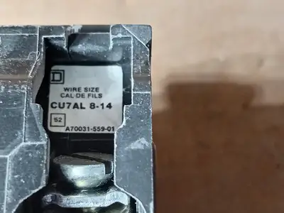 Used SQUARE D QO215 Switchgears British Columbia CA | Lenmark #1438677