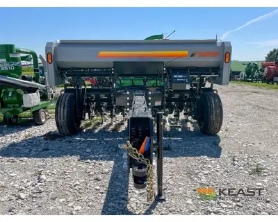 Used CRUSTBUSTER _UNKNOWN_ No-Till Drills Iowa US | Keast Enterprises #1360222