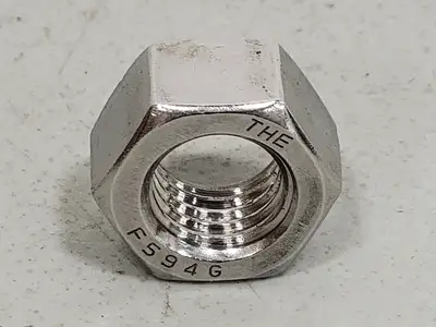 5/8" Stainless Steel Hex Nut THE F594G (Box of 83)