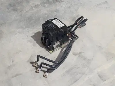 USED SQUARE D 8736SF01B76S