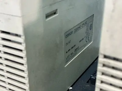 Used OMRON C200HWCOM02V1 Programmable Logic Controllers Ohio US | HGR 24 #1345362