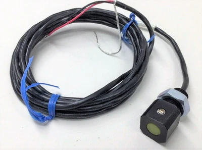 Banner PT200 16411 Remote Sensor Receiver, Range 2.4 m, 2 m (6.5 ft) Cable [New]