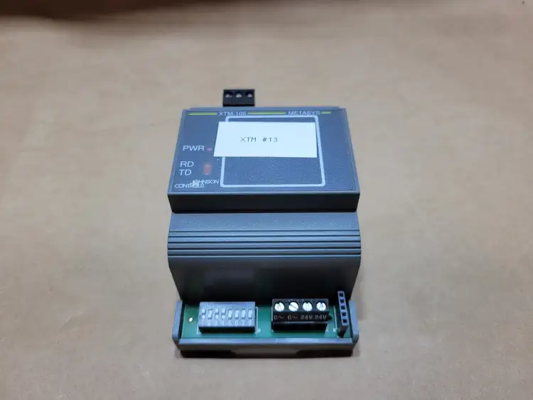 Used JOHNSON CONTROLS XTM-105-5 Misc Electrical & Power Parts British Columbia CA | Lenmark #913971