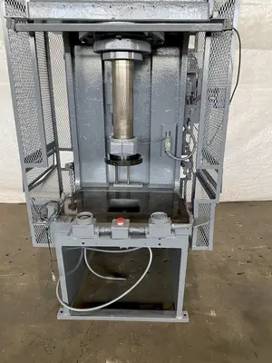 USED DENISON FQ75