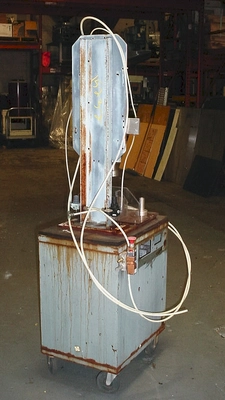 USED SEMI AUTO PNEUMATIC CAPPER SEMI AUTO CAPPER