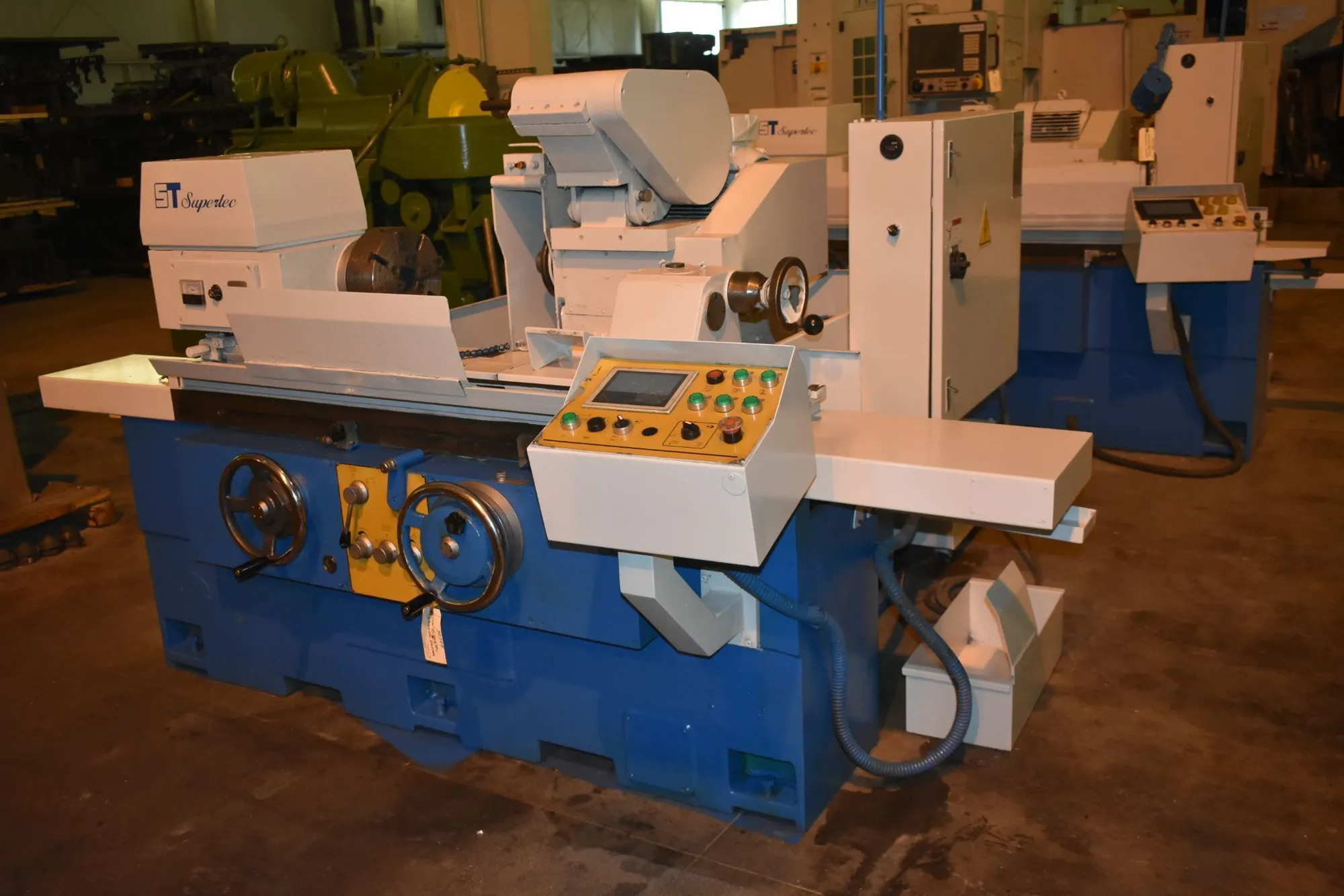 12" x 24" SUPERTEC "G32P-60CII" UNIVERSAL CYLINDRICAL GRINDER w/INTERNAL GRINDING SPINDLE - AUTOMATIC INFEED