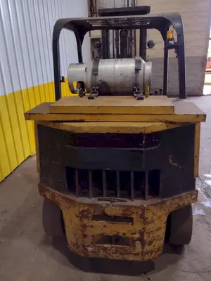 USED CAT T125D