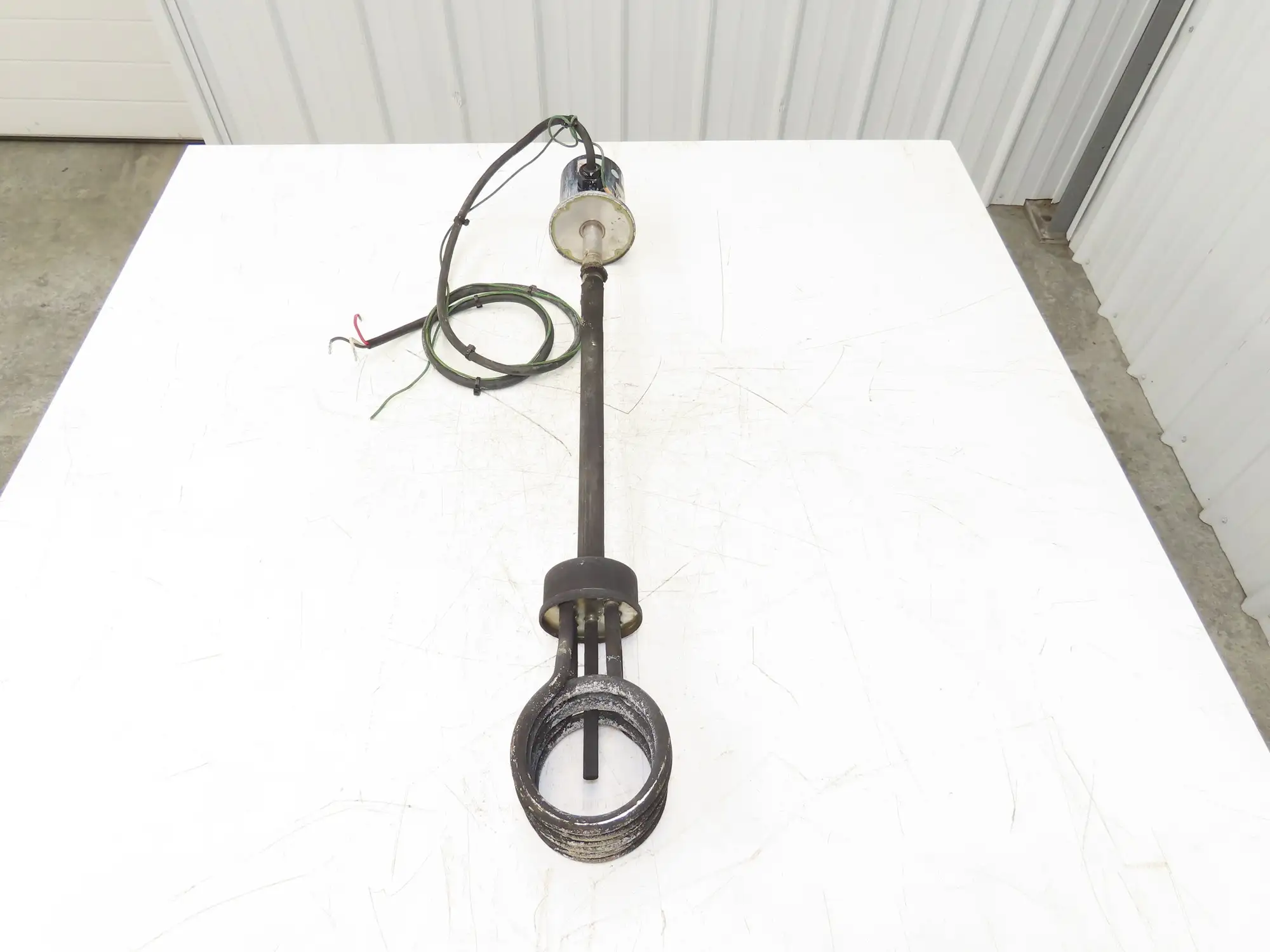 Izumi Denetsu TWSH-2340  30" Immersion Coil Water Heater 4000W 220V 3PH Flanged