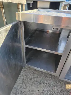 Used Falcon Restaurant Supply, Inc. Used 42"W X 24"D X 30H" Stainless Steel Drain Board - SB2 - SS365 Dishtables Illinois US | Falcon Restaurant Supply #1373776