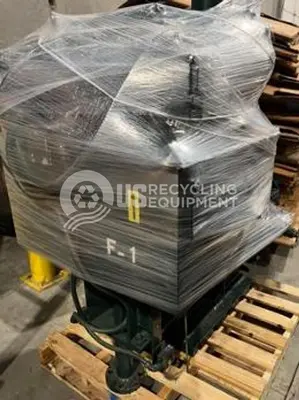 USED INTERNATIONAL BALER DHW-3C DOUBLE CHAMBER CLOTHING & TEXTILE VERTICAL