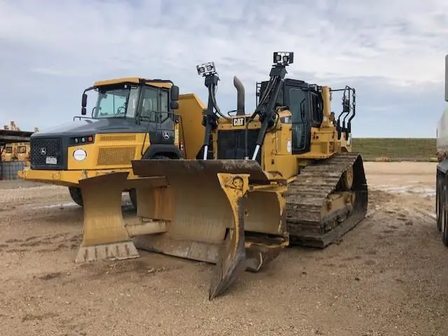 USED 2017 Caterpillar D6T LGP