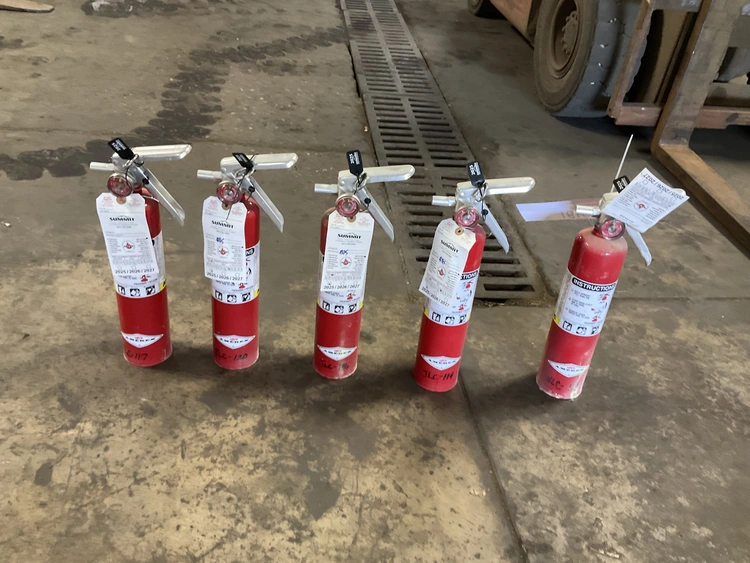 Used _UNKNOWN_ _UNKNOWN_ Fire Extinguishers Michigan US | Miedema Asset Management Group #1402792