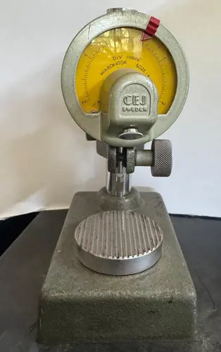 CEJ 502E-4 Mikrokator Microcator Mykator Div System Sweden .00005"