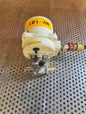 Used PROMATION P1.B-24N4-DC PRECISION ACTUATION VALVE W/ 3- WAY 3.4" VALVE Valves/Fittings California US | Equipment Lab #1418445