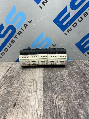 Schneider Electric LC1 D25F7 Electrical/PLC/Automation | ESS Industrial Equipment Sales (1)