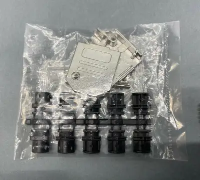 NEW AMPHENOL D-SUB CONNECTOR
