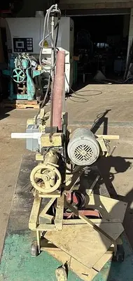 Bader Center less Grinding / Dowel Rod Sanding Machine (5834)