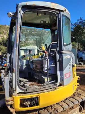 USED 2006 KOMATSU PC78MR-6