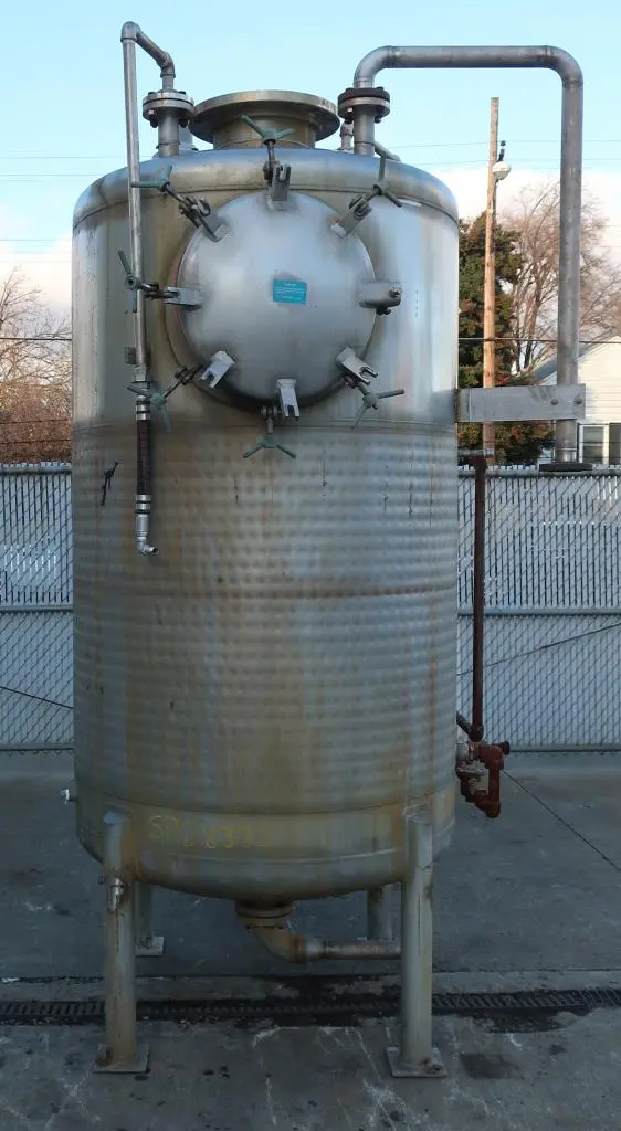 SPC8330  Tank 600 gallon vertical tank, Stainless Steel, low pressure jacket, dish