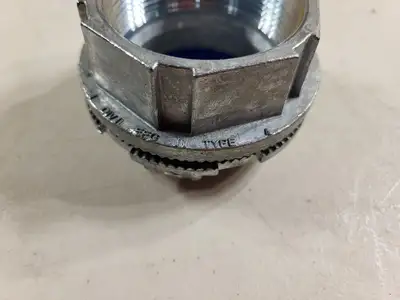 NEW THOMAS & BETTS H200GR-C