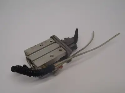 Used SMC Parallel Style Air Gripper, MHZ Gripper Rotary Actuators Michigan US | Maverick Industrial Sales #1394968