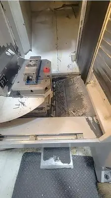 USED 2005 HAAS MDC-500 MILL DRILL CENTER