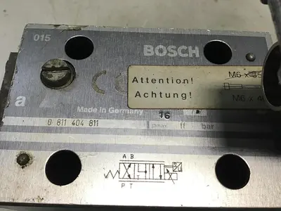 USED BOSCH 0 811 404 811