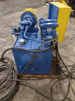 8.6 KW HYDRA TEK 2 VALVE HYDRAULIC POWER UNIT: YOBRO #24514