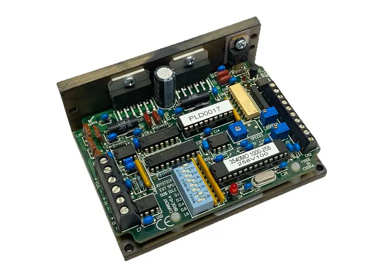 Used APPLIED MOTION DC MICROSTEP DRIVE W/ OSCILLATOR Misc Industrial Equipment | Maverick Industrial Sales #1100227
