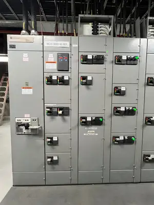 Advantage 2100 MCC, 600V, 3-Ph, 1200A, 11 Sections