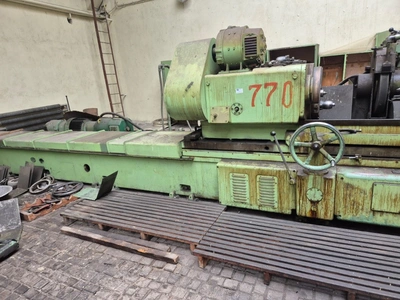 HARKOV Cylindrical Grinder, in working order, visible under power upon pre-agreement, POA