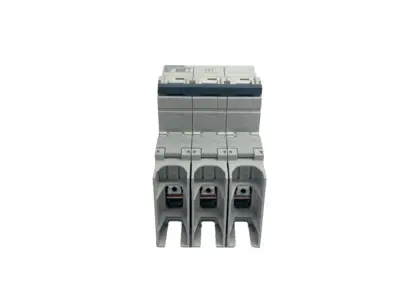 USED SIEMENS 5SJ43117HG42