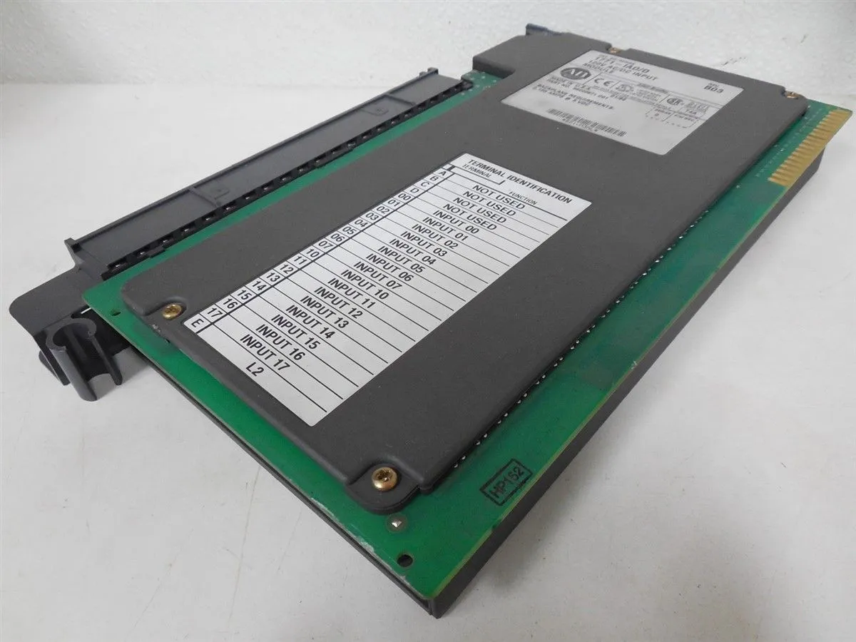 Allen Bradley 1771-IAD/D PLC-5 120V AC/DC Input Module Rev. B03 Used