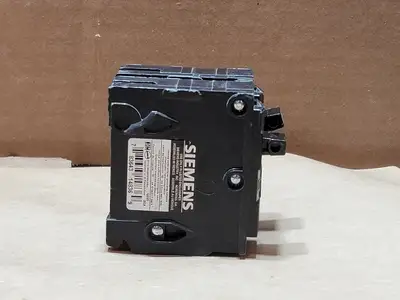 USED SIEMENS Q220