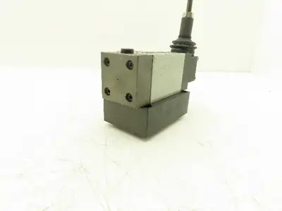 Wandfluh AH4D61A/R-S1271 Pneumatic Air Control Valve & Manifold 2 P 4 Way 350Bar