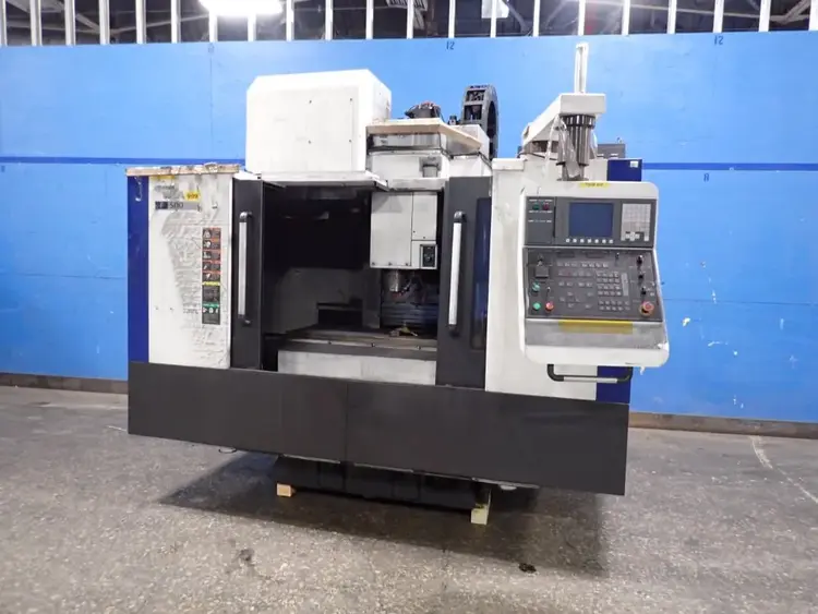 Used HYUNDAI WIA CORPORATION F500 Vertical Machining Centers Ohio US | HGR 24 #757624