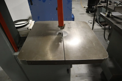 Used DOALL 2013-V Vertical Band Saws Minnesota US | Machinesused.com #1293499