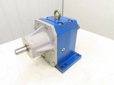 Bonfiglioli C-Series C602 Inline Helical Gearbox 7.5:1 Reducer B3 Foot Mount