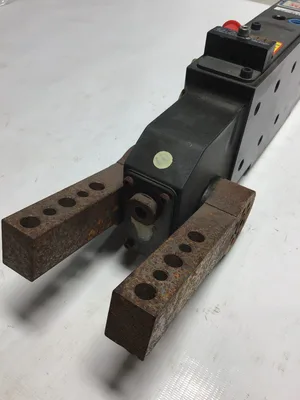 BTM 733300N-723107H-180AD-SC2ABDC Power Clamp
