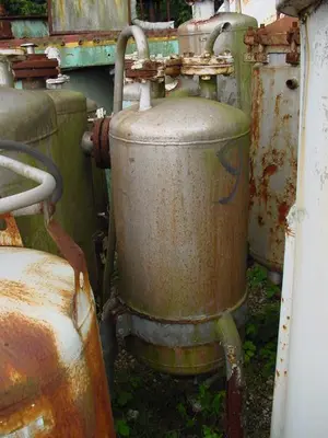 130 L S/S Vertical Pressure Vessel
