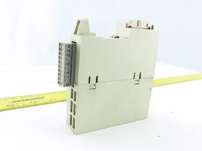 Siemens 6FC5111-0CA02-0AA0 16 PT Compact output Module Lot of 2