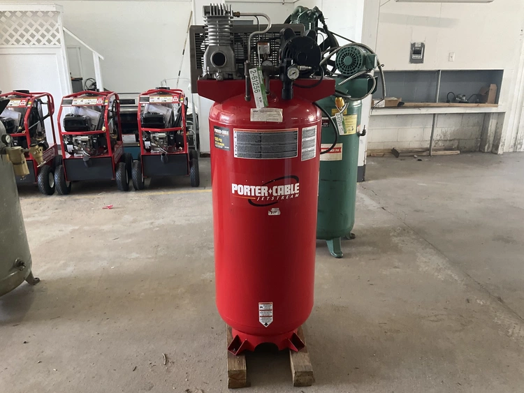 Used PORTER CABLE AIR COMPRESSOR Tank Mounted Air Compressors Michigan US | Miedema Asset Management Group #1186709