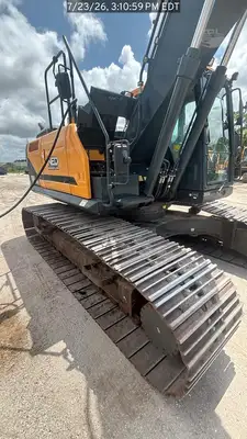 Used 2024 HYUNDAI HX210AL Crawler Excavators Florida US | National Equipment Dealers #1422291