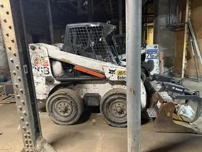 USED BOBCAT 863