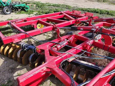 USED 2013 SUNFLOWER 1435