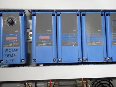 USED HOFFMAN / JOHNSON CONTROLS A24N24ALP / S350P