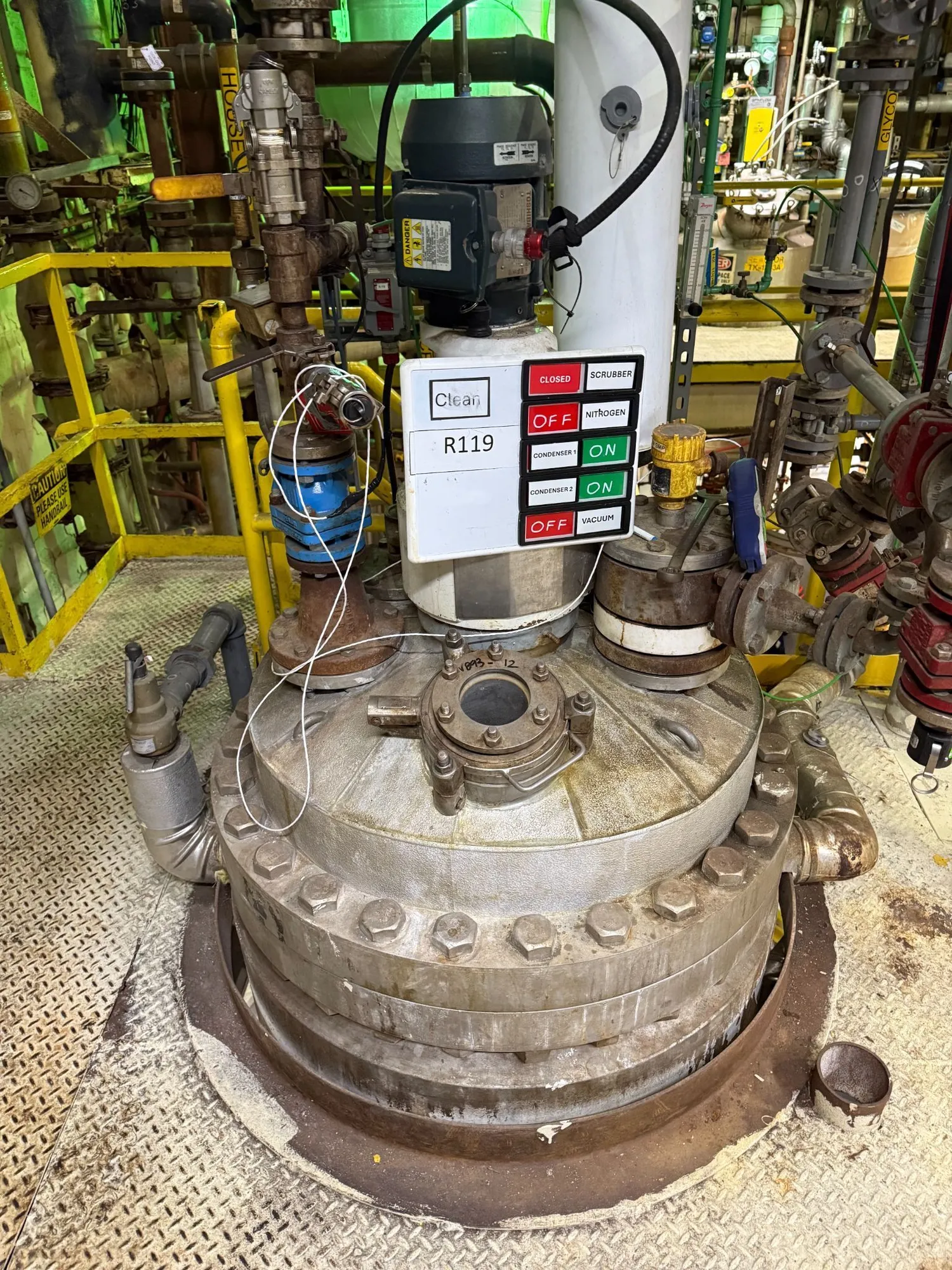 USED 2001 INDUSTRIES D'ACIER INOXYDABLE ITEE 100 GALLON