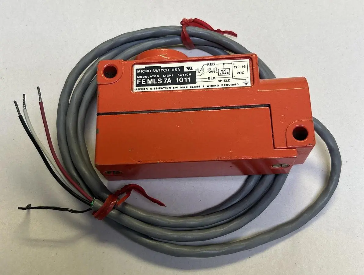 Used HONEYWELL FEMLS7A1011 Sensors | Surplus Asset Holdings #1206634