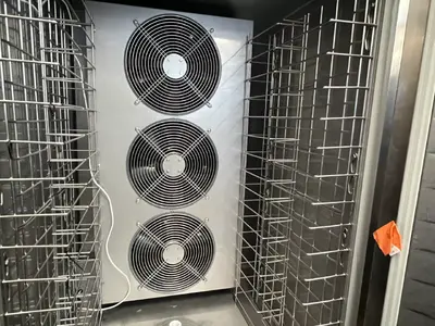 2018 VICTORY REFRIGERATION VBCF16-140PU-B Freezers | Envoy Equipment LLC (3)